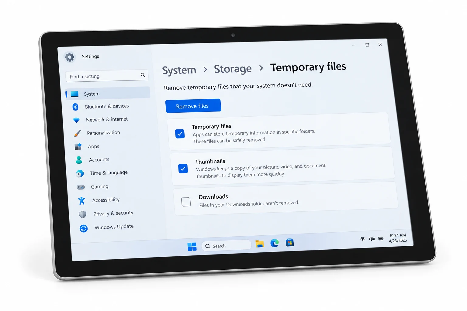 Windows Temporary files settings with Downloads left unchecked while temporary files and thumbnails are selected.